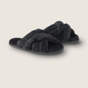Ugg Scuffita Slippers - Black
